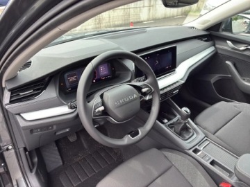 Skoda Octavia IV 2026 Skoda Octavia Drive Essence 1.5 TSI 115 KM Manualn, zdjęcie 4