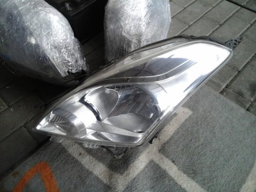 SUZUKI BALENO LAMPA LEWA LUB PRAWA ZWYKŁA