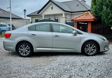 Toyota Avensis III Sedan Facelifting 1.8 Valvematic 147KM 2013 Toyota Avensis 1.8 benzyna 147KM sedan navi kamera cofania LIFT serwis ASO, zdjęcie 16