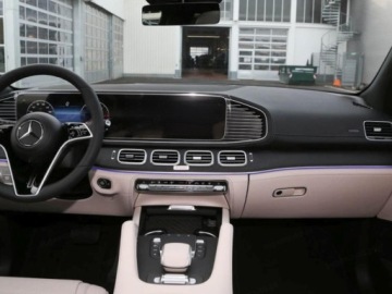 Mercedes GLE V167 SUV Facelifting 2.0 300d 269KM 2025 GLE Coupe 300 d 4-Matic AMG Line 2.0 (269KM) 2025, zdjęcie 7