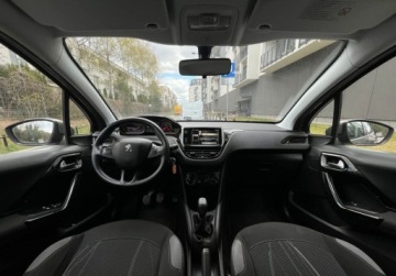 Peugeot 208 I Hatchback 3d 1.0 VTI 68KM 2014 Peugeot 208 klima ISOFIX niski przebieg Warszawa Benzyna 68KM, zdjęcie 4