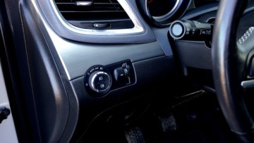 Opel Mokka I SUV 1.4 Turbo ECOTEC 140KM 2013 Mokka .. Xenon skrętny .. Grzana Kierownica i Fotele .. Serwisowany .. PDC, zdjęcie 3