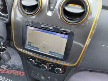 Dacia Sandero II Hatchback 5d Facelifting 0.9 TCe 90KM 2017 Dacia Sandero Stepway Salon PL Serwis Bezwypadek Benzyna 90KM, zdjęcie 12