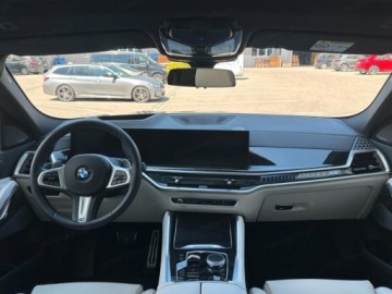 BMW X6 G06 SUV Facelifting 3.0 40i 381KM 2026 BMW X6 xDrive40i Sport Suv 3.0 (381KM) 2026, zdjęcie 9