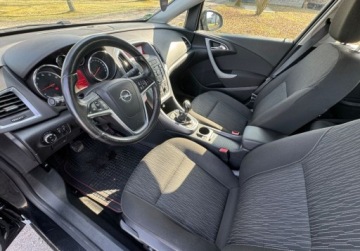 Opel Astra J GTC 1.4 Turbo ECOTEC 140KM 2013 Opel Astra Niski przebieg, zadbany, 1.4 turbo 140 koni 1.4 Benzyna 140KM, zdjęcie 20