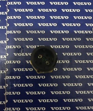 Датчик давления подушки безопасности Volvo FH12 20424060