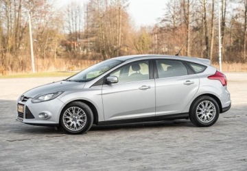 Ford Focus III Kombi 1.6 Duratorq TDCi DPF 115KM 2011 Ford Focus 1.6TDCI 116KM Navi Climatron ALu Pdc Serwis Gwarancjia 1.6, zdjęcie 6