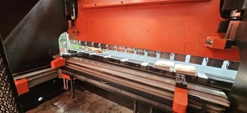 AMADA HFE 170 t x 3100 Листогибочный пресс с ЧПУ, 8 осей rb. 2000 г.