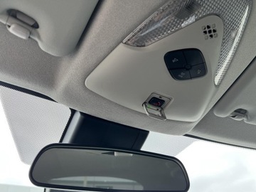 Toyota C-HR I Crossover Facelifting 1.8 Hybrid 122KM 2023 Toyota C-HR 1.8 Hybrid GPF Comfort, zdjęcie 26