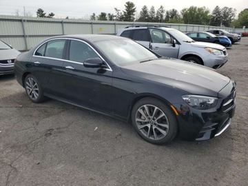 Mercedes Klasa E W213 2022 Mercedes-Benz Klasa E 450 4Matic 2022 3.0l 3.0 Benzyna 362KM, zdjęcie 4