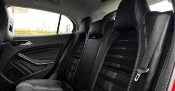 Mercedes GLA I Off-Roader Facelifting 1.6 200 156KM 2019 Mercedes-Benz GLA Salon PL Od Dealera Czujniki Tempomat CarPlay Android FV, zdjęcie 24