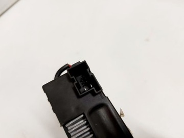 AUDI Q7 1 I 4L VZPĚRA/TLAKOVAČ MOTOREK KRYT KRYTU KUFRU LEVÝ ZADNÍ