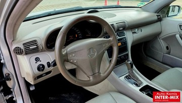 Mercedes Klasa C W203 Sedan W203 2.1 (C 220 CDI) 143KM 2003 Mercedes-Benz Klasa C zarejestrowany automat C 220 CDI 2.1 Diesel 143KM, zdjęcie 16