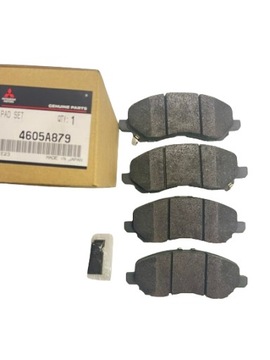 4605A879 KLOCKI HAMULCOWE PRZÓD ASX