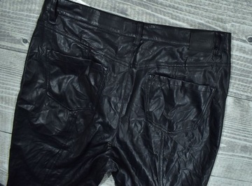 MARC CAIN Spodnie z Imitacji Skóry Czarne N6 / 44