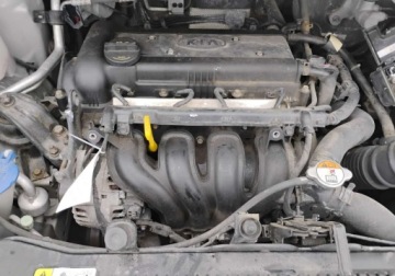 Kia Venga Mikrovan 1.4 DOHC CVVT 90KM 2011 Kia Venga 2011r, 1.4 Benzyna. Lekko uszkodzony lewy tyl. Jezdzi 1.4 90KM, zdjęcie 19