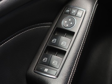 Mercedes Klasa B W246 Sports Tourer 180 BlueEFFICIENCY 122KM 2013 Mercedes B B 180, Skóra, Navi, Xenon, Bi-Xenon, zdjęcie 21