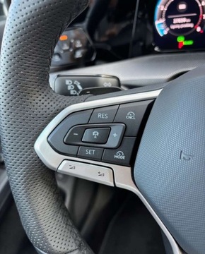 Volkswagen Golf VIII Variant 1.5 eTSI 150KM 2024 Volkswagen Golf rej.2025 RLine salon Polska gwarancja kamery matrix headup, zdjęcie 21