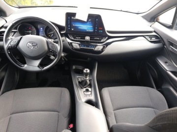 Toyota C-HR I Crossover 1.2L Turbo 116KM 2017 Toyota C-HR 1.2 T GPF Premium Toyota C-HR 1.2 Pre, zdjęcie 17
