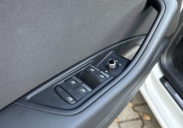Audi A4 B9 Avant Facelifting 2.0 30 TDI 136KM 2023 Audi A4 Avant 2.0 Diesel 136KM, zdjęcie 16