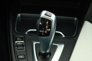 BMW Seria 3 F30-F31-F34 Limuzyna Facelifting 2.0 318d 150KM 2016 BMW 3GT 318d GT, Automat, Skóra, Navi, Xenon, zdjęcie 12