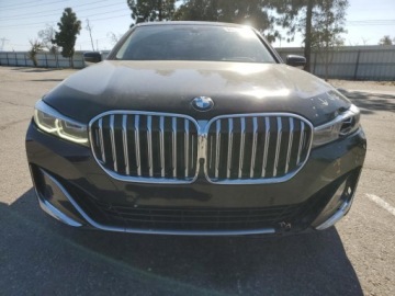 BMW Seria 7 G70 2022 BMW Seria 7 740 I 2022 3.0l 3.0 Benzyna 335KM, zdjęcie 5
