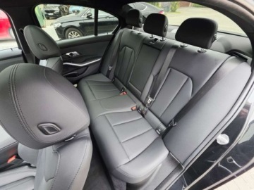 BMW Seria 3 G20-G21 Limuzyna 2.0 330e 292KM 2020 BMW Seria 3 Sport Line___330e XtraBoost 292KM LED Skora Kamera360__Pelna H, zdjęcie 2