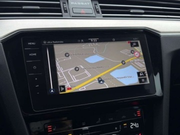 Volkswagen Passat B8 Variant Facelifting 2.0 TDI SCR 150KM 2023 Volkswagen Passat TDI 150KM Elegance LED Matrix Nawigacja Martwe pole, zdjęcie 24