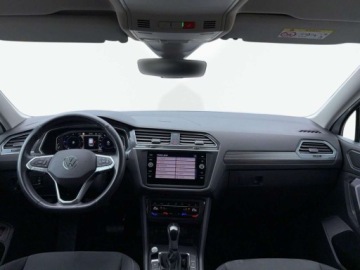Volkswagen Tiguan II SUV Facelifting 2.0 TDI 150KM 2022 Volkswagen Tiguan Elegance, Matrix, Head-Up, Kamera, Ambiente, Asystenci, zdjęcie 13