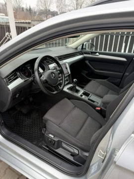 Volkswagen Passat B8 Variant 2.0 TDI BlueMotion SCR 150KM 2019 Volkswagen Passat 2,0 tdi 150 ps ładny swieżo, zdjęcie 8