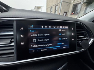 Peugeot 308 II SW 1.2 PureTech 130KM 2017 Peugeot 308 1.2 PureTech 130km GPF Stop &amp; Start Active Business-Paket 2017r, zdjęcie 29