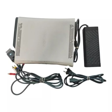 KONSOLA XBOX 360