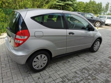 Mercedes Klasa A W169 Coupe 1.7 170 116KM 2006 Mercedes A 170 1.7 Benzyna 116KM # Klimatyzacja #, zdjęcie 4