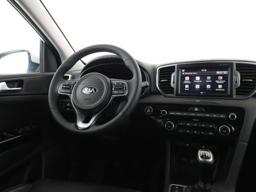 Kia Sportage IV SUV 1.6 GDI 132KM 2017 Kia Sportage skóra navi tempomat kamera grzane, zdjęcie 15