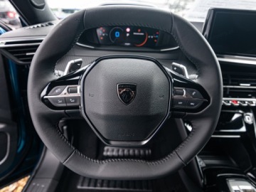 Peugeot 2008 II SUV Facelifting 1.2 Hybrid 145 145KM 2026 Od ręki - Allure e-DCS 1.2 mHEV 145KM / Pakiet Vision, Relingi dachowe, zdjęcie 8