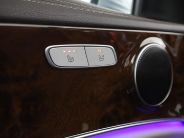 Mercedes Klasa E W213 Limuzyna 2.0 220d 194KM 2016 Mercedes E 220 Avantgarde Automat Navi Kamera, zdjęcie 36