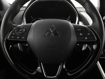 Mitsubishi Eclipse Cross SUV PHEV 2.4 188KM 2023 Mitsubishi Eclipse Cross FV23% PHEV navi 4x4, zdjęcie 20