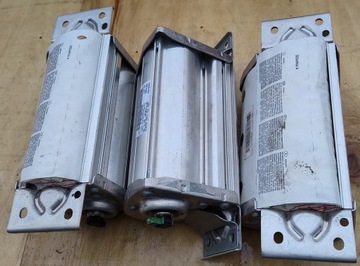 AIR NÁDRŽ ULOŽENÍ SPOLUJEZDCE BMW 3 E90 E91 E92 E93 1 E81 E82 E87 E88 @@@@@