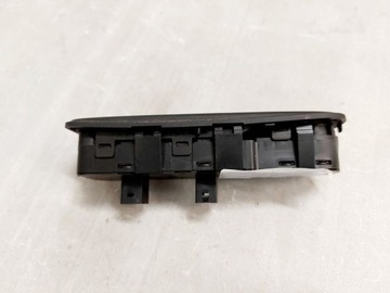 C4 PICASSO 1 I PŘEPÍNAČ SKEL ZRCÁTKO LEVÝ PŘEDNÍ PANEL