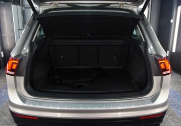 Volkswagen Tiguan II SUV 1.5 TSI EVO 150KM 2018 Volkswagen Tiguan PL Salon _ Automat _ Kamera _ Relingi _ 2 kompl kol 1.5, zdjęcie 7