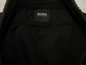 Hugo Boss spodnie dresowe bawełniane zwężane L