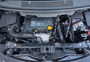 Opel Zafira C Tourer 1.4 Turbo ECOTEC 140KM 2015 Opel Zafira 1.4benz 140KM 6biegow Alu Navi Pdc Klima 7miejsc Kurtny Oplat, zdjęcie 36