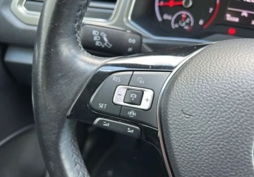 Volkswagen T-Roc I SUV 1.0 TSI 115KM 2019 Volkswagen T-Roc Advance Pakiet Komfort, ACC, Czujniki, Klimatyzacja, Asy, zdjęcie 14
