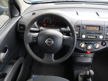 Nissan Micra III Hatchback 5d 1.2 i 16V 65KM 2004 Nissan Micra 1.2 16V, Klima, zdjęcie 6
