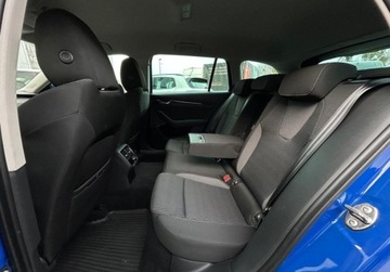 Skoda Octavia IV Kombi 2.0 TDI 115KM 2021 Skoda Octavia Ambition Pakiet Selection, FV 23, Tempomat, Kessy, Kamera c, zdjęcie 17