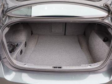 BMW Seria 3 E90-91-92-93 Limuzyna E90 320d 184KM 2011 BMW 3 320 d, 181 KM, Navi, Klima, Klimatronic, zdjęcie 13