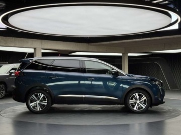 Peugeot 5008 II Crossover Facelifting 1.2 PureTech 130KM 2022 Peugeot 5008 Allure Pack 7 osobowy Kamera Nawigacja CarPlayAndroid LED, zdjęcie 5