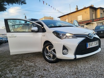 Toyota Yaris III Hatchback 5d Facelifting Hybrid 100KM 2016 Toyota Yaris 1.5 Hybrid 100% Org Przebieg 132 Tyś, zdjęcie 1