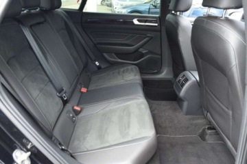 Volkswagen Arteon Fastback Facelifting 2.0 TSI 190KM 2022 Volkswagen Arteon SalonPL 2.0 TSI 190KM R-Line DSG PanoramaAmbienteDCCALU, zdjęcie 34