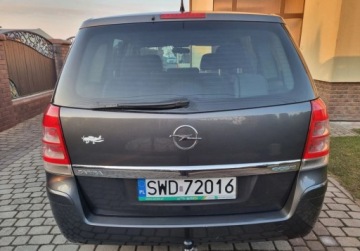 Opel Zafira B 1.6 Twinport ecoFLEX 115KM 2010 Opel Zafira 1.6I LPG 7-osob Zadbane Polecam. 1.6 BenzynaLPG 115KM, zdjęcie 8